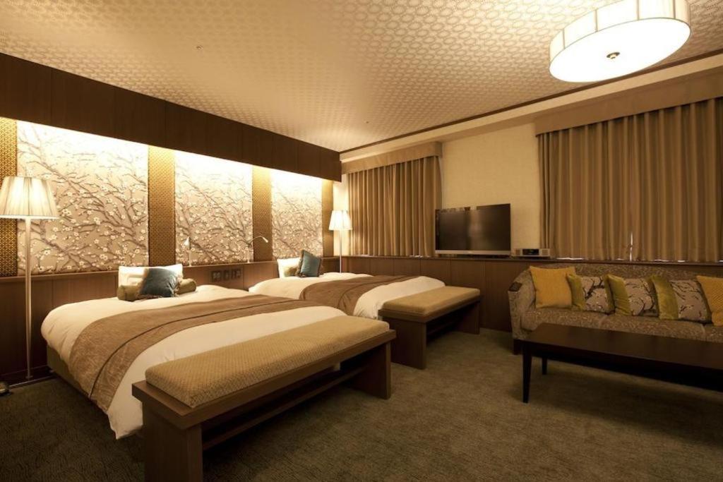 Hotel Avalorm Kinokuni Wakayama Buitenkant foto